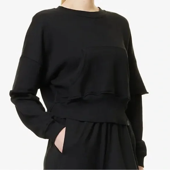 Gymshark x Leana Deeb Sweatshirt in Black size Large - Picture 1 of 9